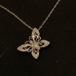 10kt White Gold & Diamond Butterfly Necklace